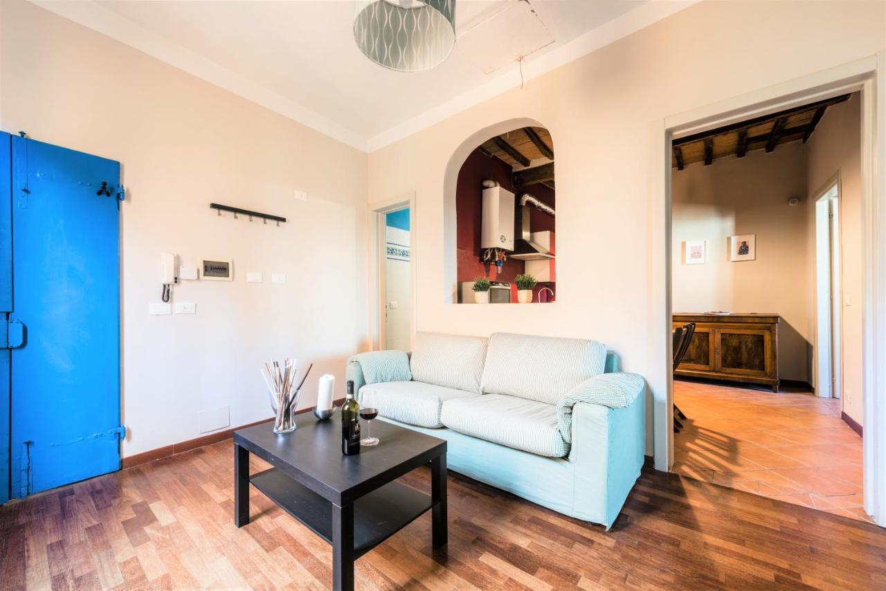 Hostly - La Pera Suite Apartment - 2 Bedrooms, Full Center Пиза Экстерьер фото